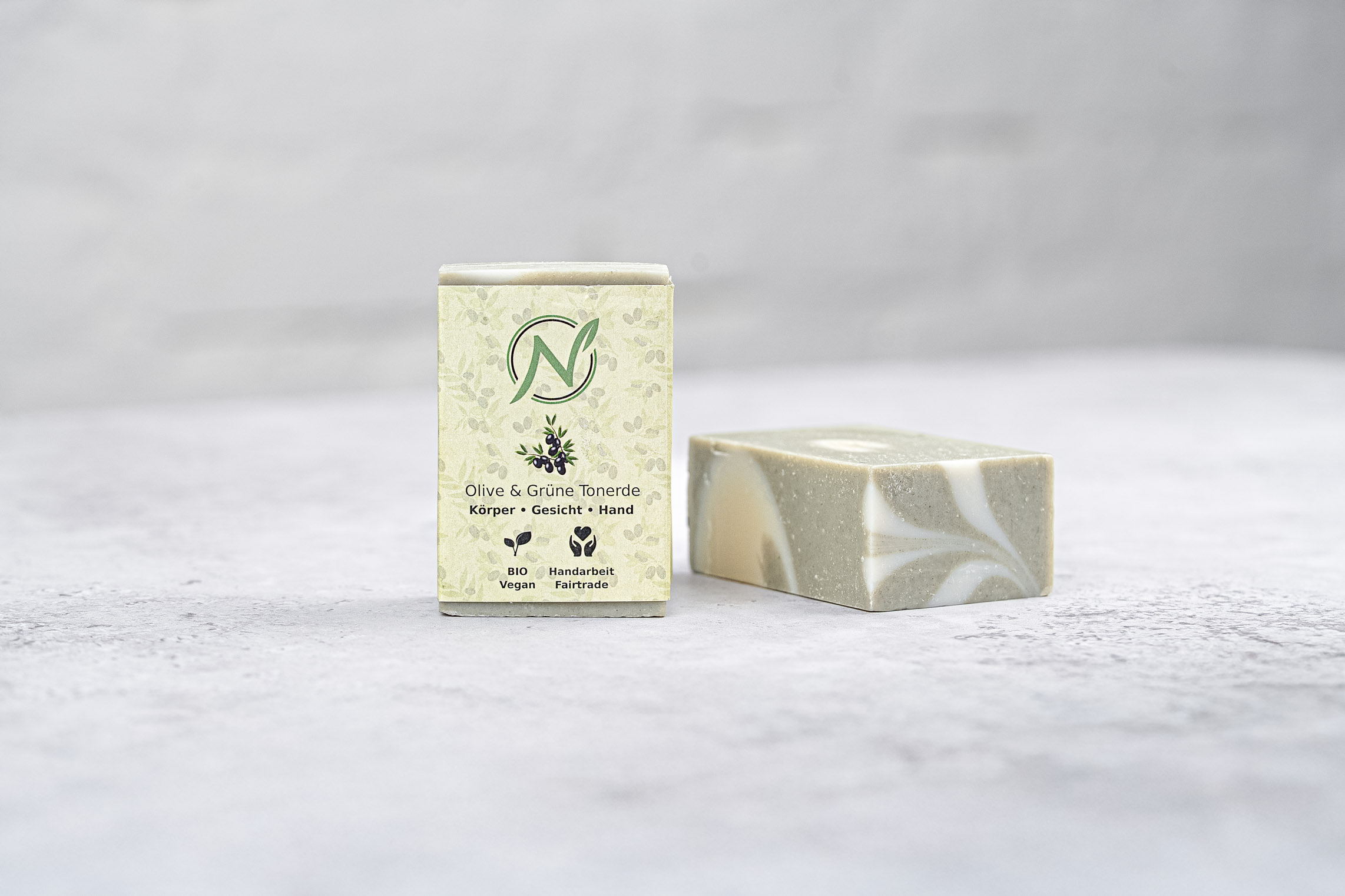 Olive & Grüne Tonerde